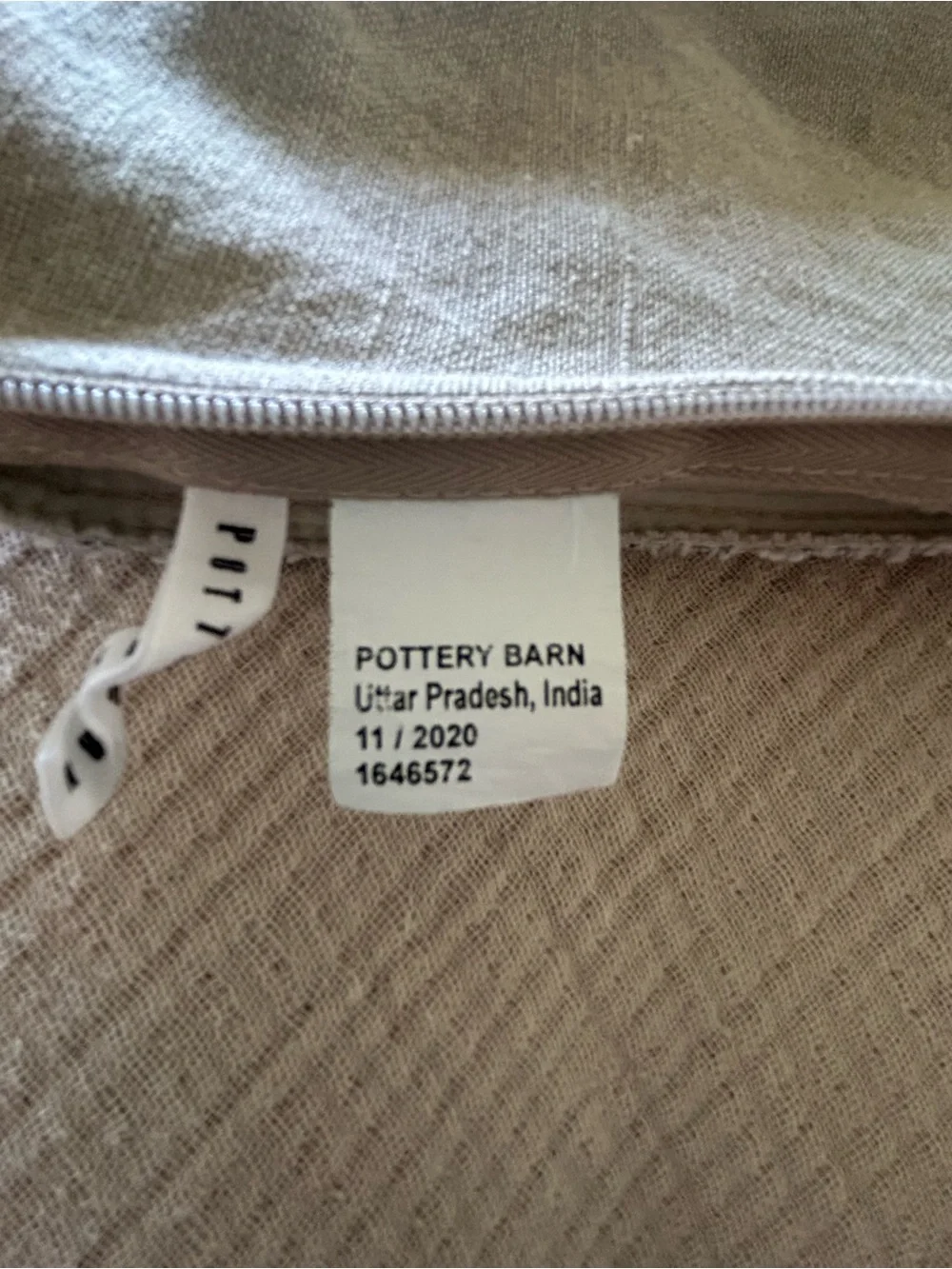 Pottery Barn Blue Denim 24 X 24” Cotton /Linen Pillow Cover From 2020. EUC